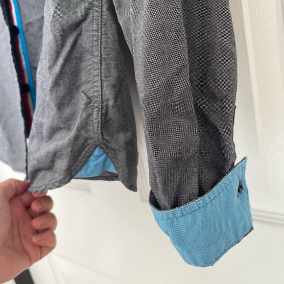 Lacoste two tone shirt - Picture 4 of 5